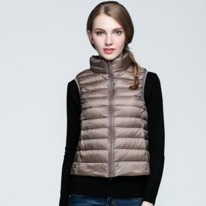 Jassen | Lichte Bodywarmer Met Stiknaden En Opstaande Kraag  – Dames Dames Dames